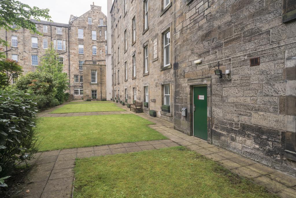 Fountain Court Apartments - Royal Garden EDI Eksteriør billede